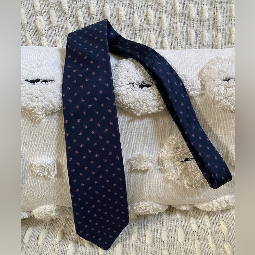 {Yves Saint Laurent} Neck Tie